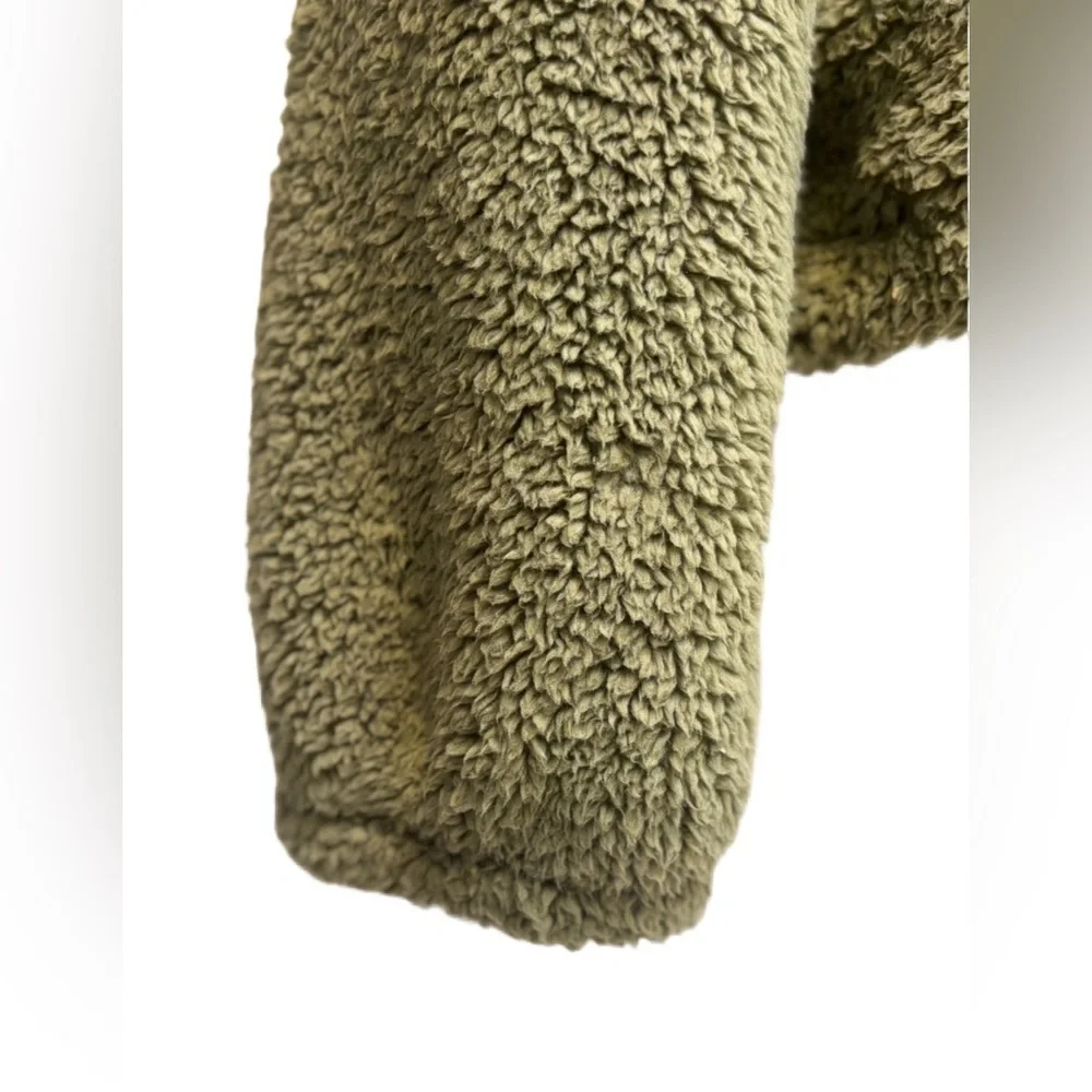 American Eagle Teddy Fleece Sherpa Zip Up Jacket in Olive Green, “huggable” 🖤 M - Picture 5 of 9